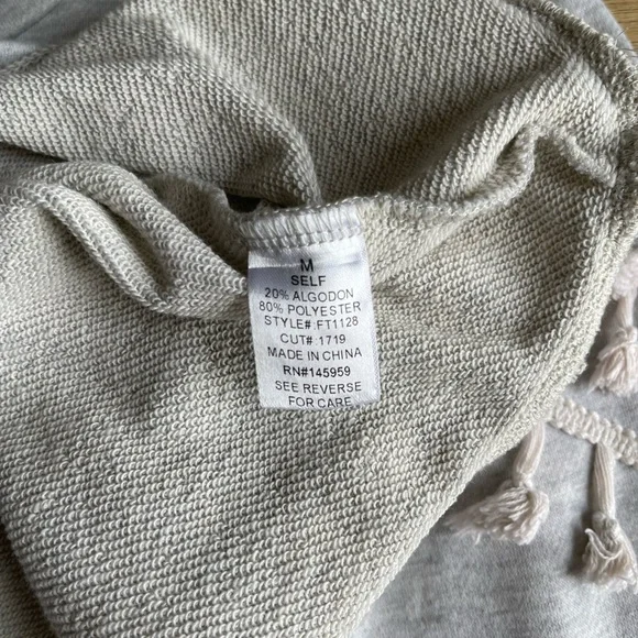 Dress Forum - Light Gray Knit Sweatshirt with Tassel Detail - Size M - Picture 8 of 8